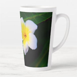 Roze Tropische Frangipani Kunst Latte Mok