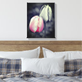 Roze Tulp zwart-wit, partiële kleur Canvas Afdruk (Insitu (Slaapkamer))