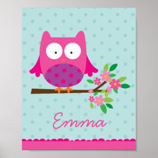 Roze uil op een tak Persoonlijke kinderkamer poste Poster