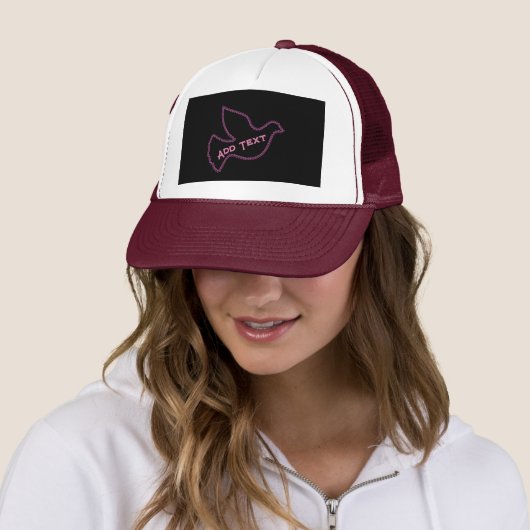 Roze Vogelvlieg met Eigen Tekst-Pet Mooie Rust toe Trucker Pet (In situ)