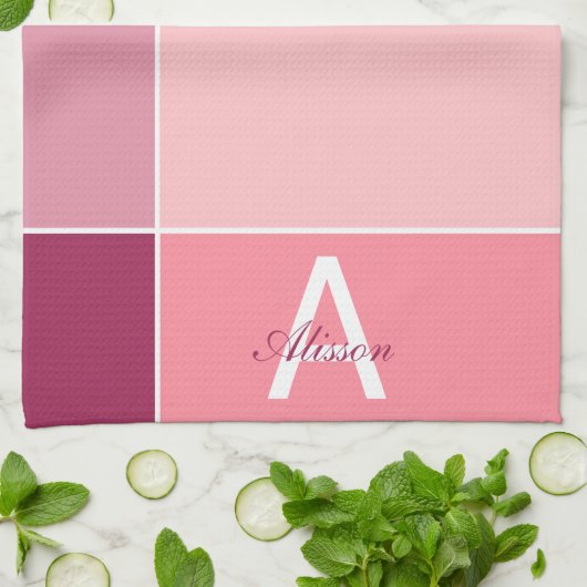 roze Vrouwelijk modern Monogram Theedoek (Gevouwen)