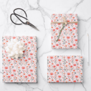 Roze wilde bloemen op ivoor inpakpapier vel