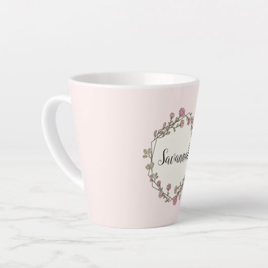 Roze Wildflower Krans Aangepaste Naam Monogram Latte Mok (Linkerhoek)