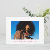 Roze Wit Funky Foto College Foto Afstuderen Aankondiging (Staand voorkant)