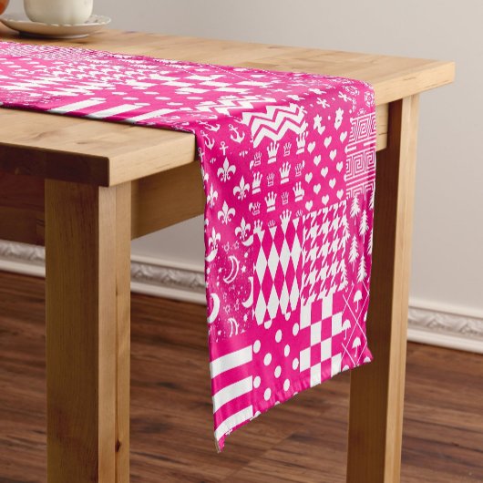 Roze Witte Gemengde Patchwork Ontwerp Korte Tafelloper