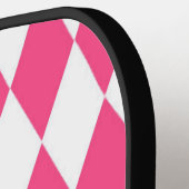 Roze Witte Harlequin Diamonds Checkers Ontwerp Pickleball Paddle (Links Detail)