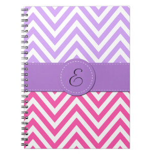 Roze zigzag, Paarse zigzag, Chevron, Monogram Notitieboek