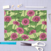 Roze Zinnias op lichtgroen Tissuepapier (Craft)