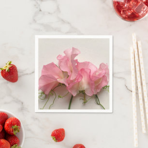 Roze zoete erwten dicht bij elkaar servet