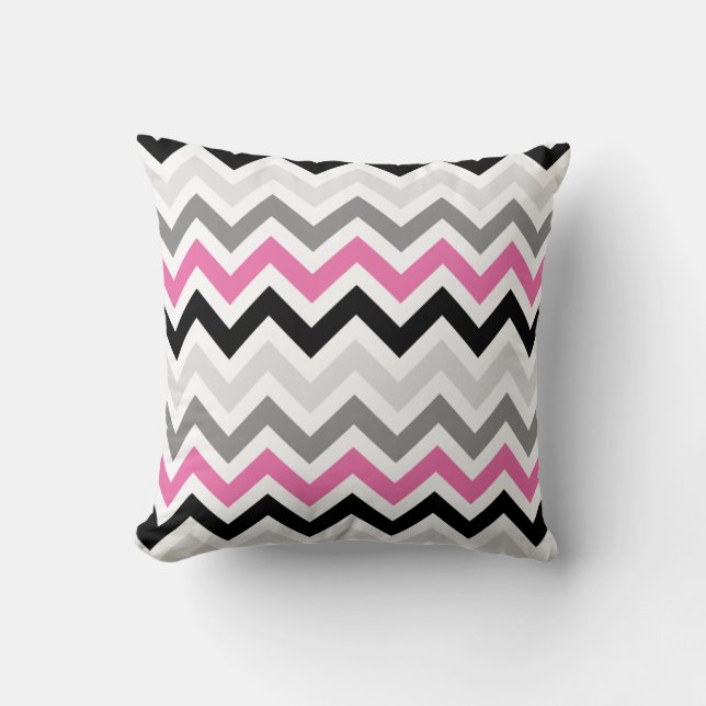 Roze Zwart Grijs Chevron Zigzag Patroon Kussen (Voorkant)