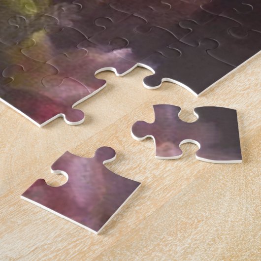 Rozen en likeuren op een cementbank legpuzzel (Zijkant)