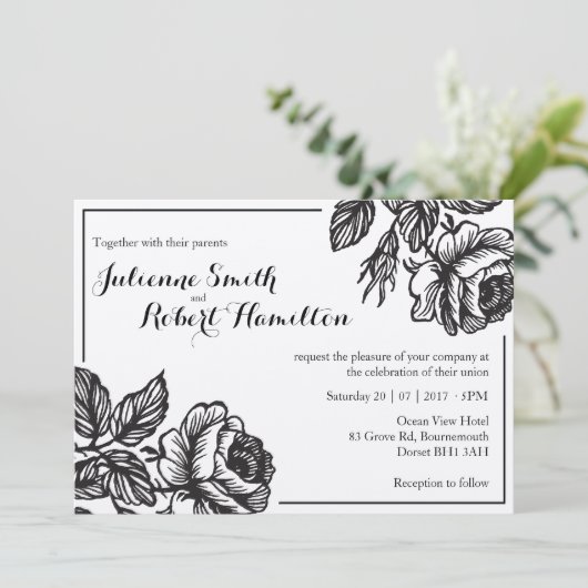 Rozen Rustiek Chic Bloemen Huwelijksuitnodigingen Kaart (Staand voorkant)