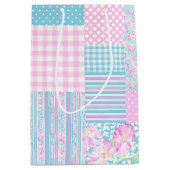 Rozen Vlinders Faux Patchwork Medium Gift Bag Medium Cadeauzakje (Voorkant)