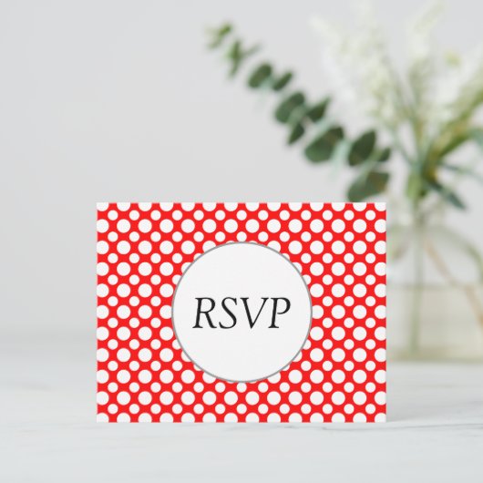 RSVP Aangepaste witte poolpunten op rood Briefkaar Uitnodiging Briefkaart (Staand voorkant)