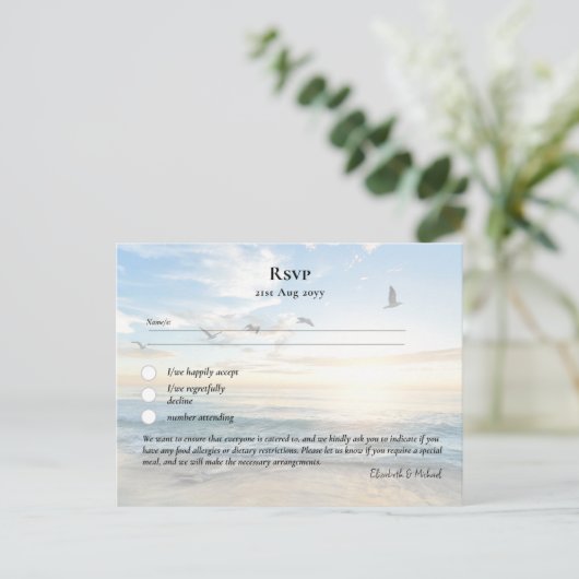 RSVP avec Menu Modèle Beach Destination Côté (Debout devant)