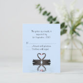 RSVP Card Romancing Swans Collection de Mariages (Debout devant)