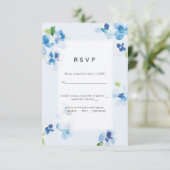 RSVP de mariage Blue and Delicate Blooms (Debout devant)
