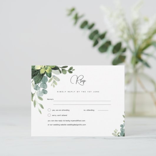 RSVP Eucalyptus Mariage - Watercolor Green Menu (Debout devant)