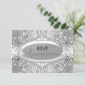 RSVP Quinceañera Perle Damassé Argent (Debout devant)