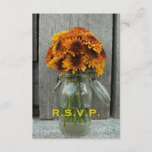 RSVP van het hele huwelijk: Mason Jar Flowers & Ba