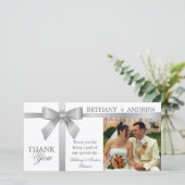 Ruban argenté et Merci Mariage blanc (Debout devant)