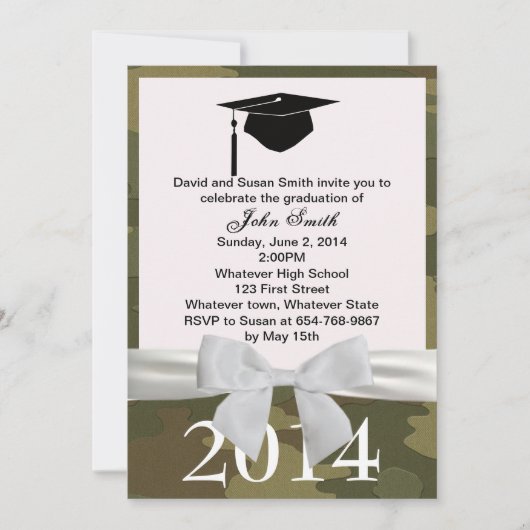 Ruban Blanc Et Camouflage Graduation Invitation (Devant)