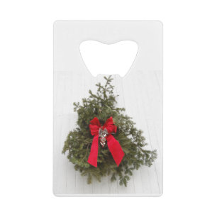 Ruban de Noël et arbre sur une grange