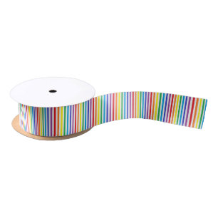 Ruban En Satin Arc-en-ciel vertical et rayures blanches
