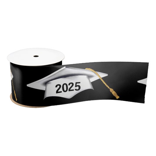 Ruban En Satin Blancs 2025 Caps de Graduation sur Noir (Bobine)