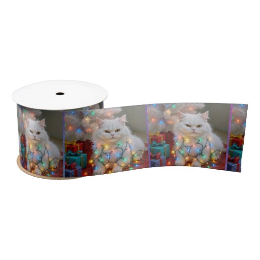 Ruban En Satin Christmas Persian Cat Tangled in Holiday Lights (Bobine)