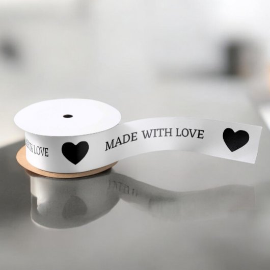 Ruban En Satin Fabriqué Avec L'Artisanat De L'Amour