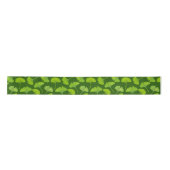 Ruban En Satin Motif Ginkgo sur vert foncé (Devant)