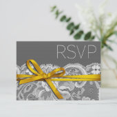 Ruban et dentelle RSVP gris jaune (Debout devant)