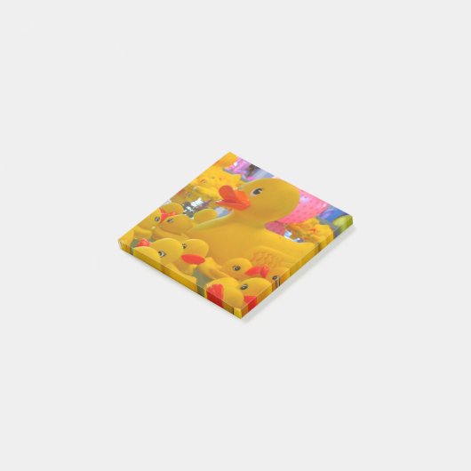 Rubbereenden plaatsen het blok post-it® notes (Schuin)