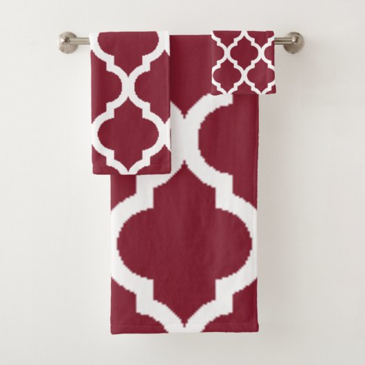 Ruby antique avec Motif Quatrefoil blanc (En situation)