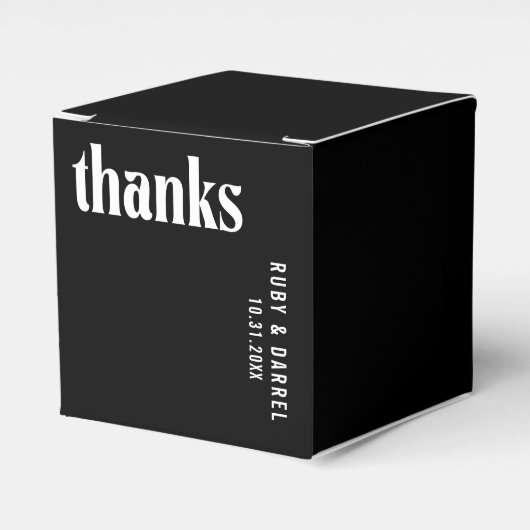 Ruby Black Moderne bruiloft Bedankdoosjes (Voorkant Zijde)