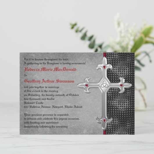 Ruby Medieval Celtic Cross Wedding Invitation Kaart (Staand voorkant)