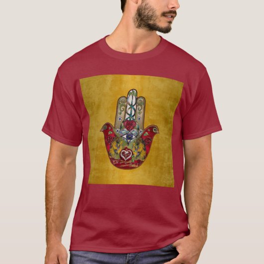 Ruby Pomegranate Heart Red Bird Hamsa T-shirt (Voorkant)