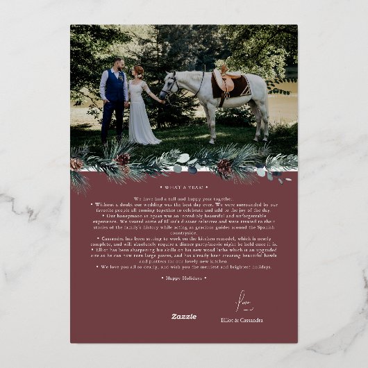 Ruby Red Greenery  Merry Married Portrait Folie Feestdagenkaart (Achterkant)