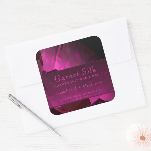 Ruby Red Silk Elegant Moderne Étiquette de produit (Enveloppe)