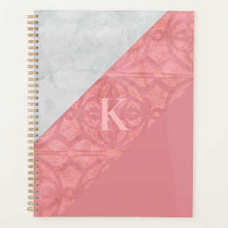 Ruddy Pink Batik en Grey Waterverf Letter Planner