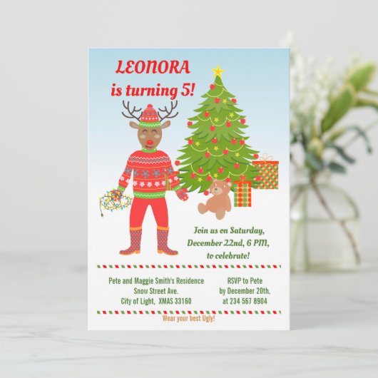 Rudolph Ugly Sweater Anniversaire Fête Invitation (Debout devant)