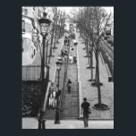 Rue Foyatier, Montmartre, affiche parisienne<br><div class="desc">Photo en noir et blanc de Rue Foyatier, Montmartre, Paris, France. Les célèbres marches sont également disponibles sur toutes les occasions cartes pour notes et cartes de voeux.</div>