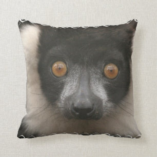Ruffled Lemur Pillow Kussen