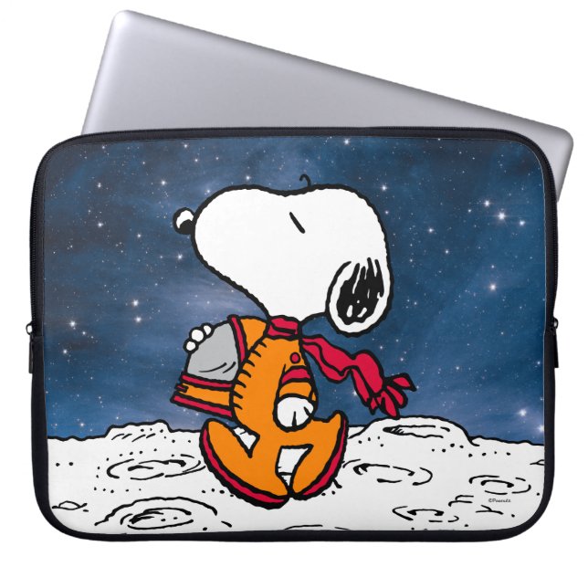 RUIMTE | Snoopy Laptop Sleeve (Voorkant)