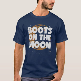 Ruimtekrachtschoenen op de maan t-shirt