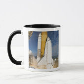 Ruimtesluiting Atlantis liften van 12 Mok (Links)