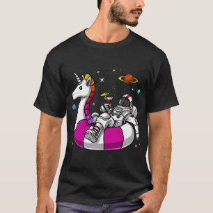 Ruimtevaarder die op een eenhoorn drijft t-shirt
