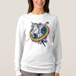 Ruimtevaarder rijdt op eenhoorn t-shirt