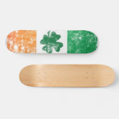 Rummaged Irish Flag Skateboard (Horizontaal)
